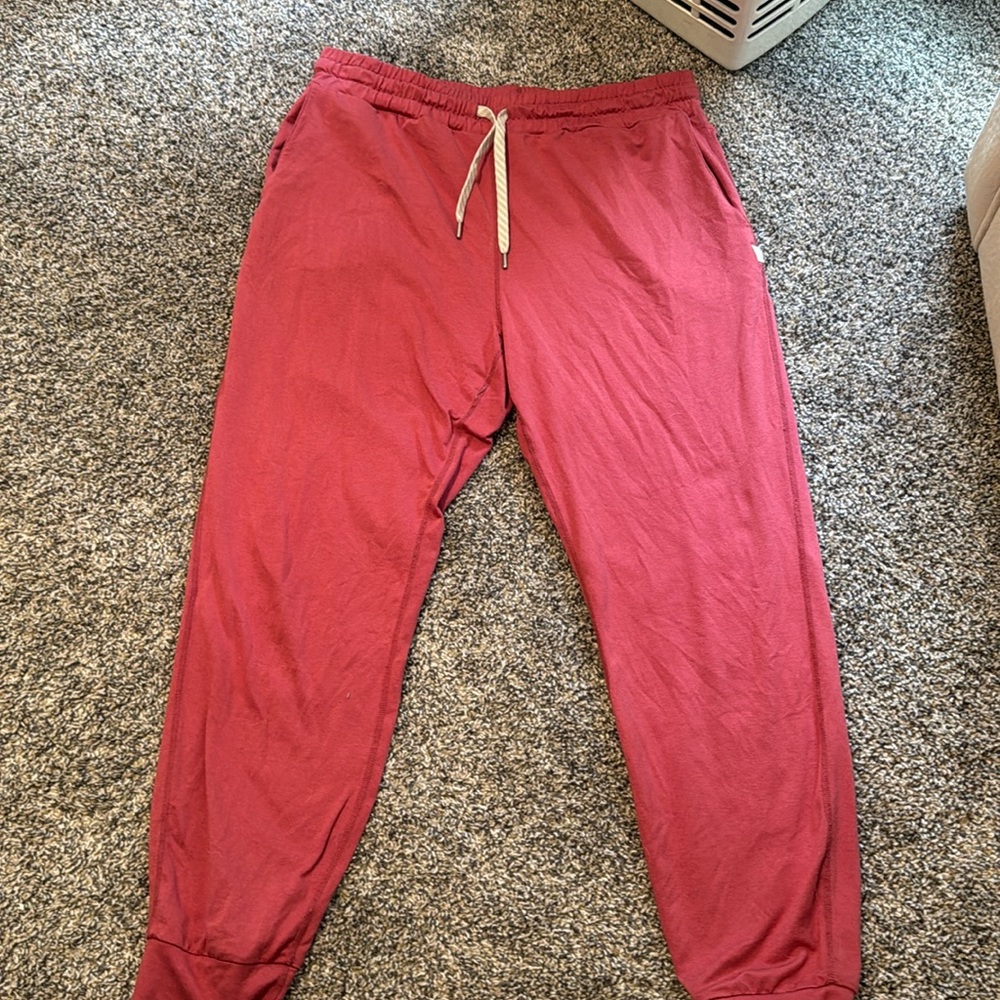 Vuori Performance Jogger